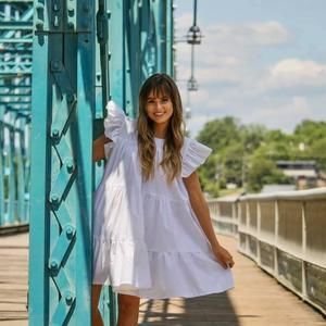 Meet your Posher, Hannah claire